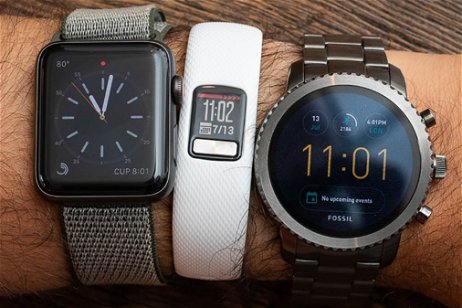 Cómo cambiarle la hora a un smartwatch