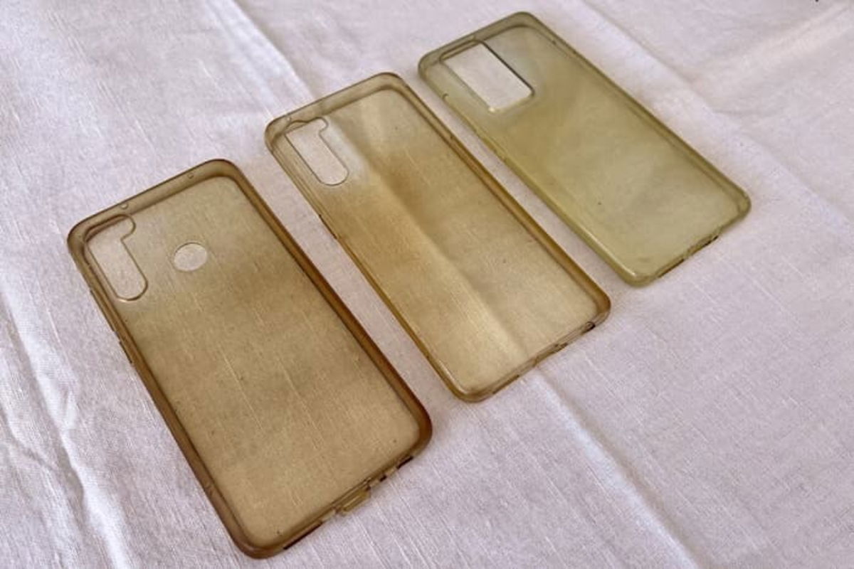 How to clean a yellowed phone case GEARRICE