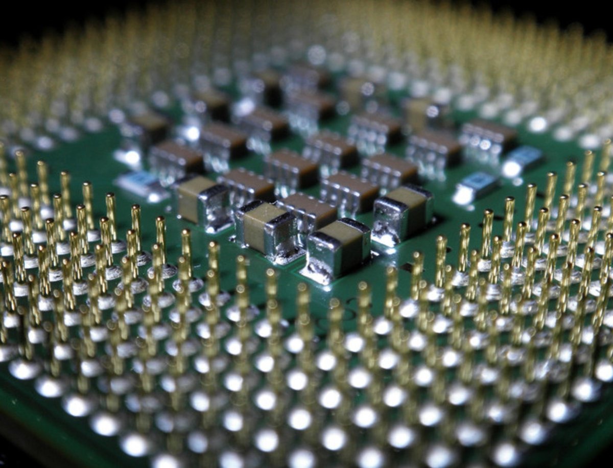 Así son los chips fotónicos, la tecnología por la que apuesta España y que China producirá en masa en 2023