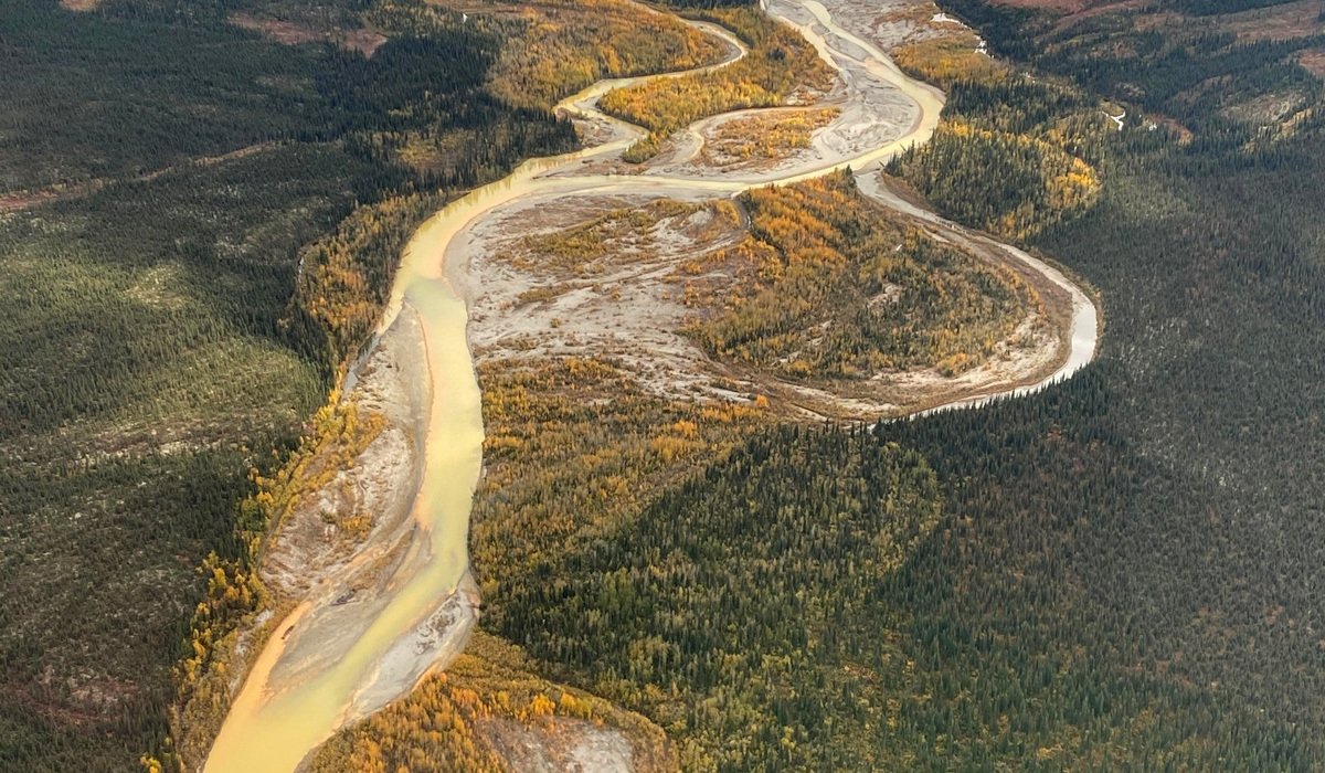 Las aguas árticas de Alaska se están volviendo de color naranja, y son malas noticias para todos