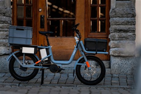 Esta súper-bicicleta eléctrica alcanza casi 400 kilómetros de autonomía con una carga superior a los 100 kilos