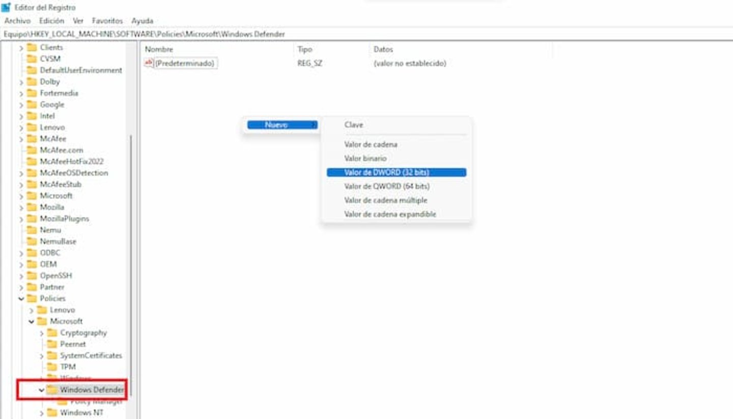 Puedes desactivar Windows Defender desde el Editor del registro de Windows si sigues algunos pasos