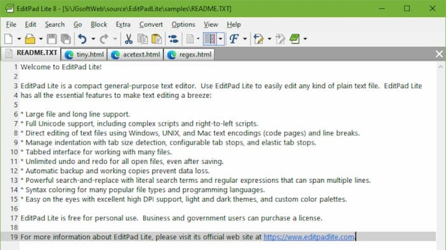 EditPad Lite es un editor de texto muy ligero y que cuenta con una gran cantidad de funcionalidades interesantes