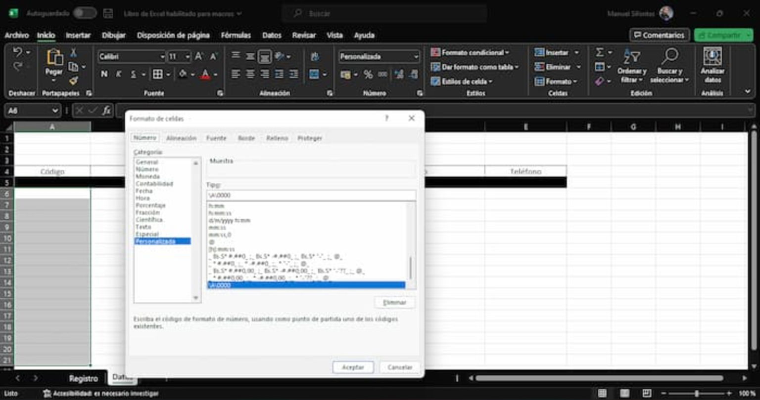 Es importante que también cambies el formato de las celdas de Código en la hoja de Datos, pero sin tomar en cuenta la celda que has coloreado