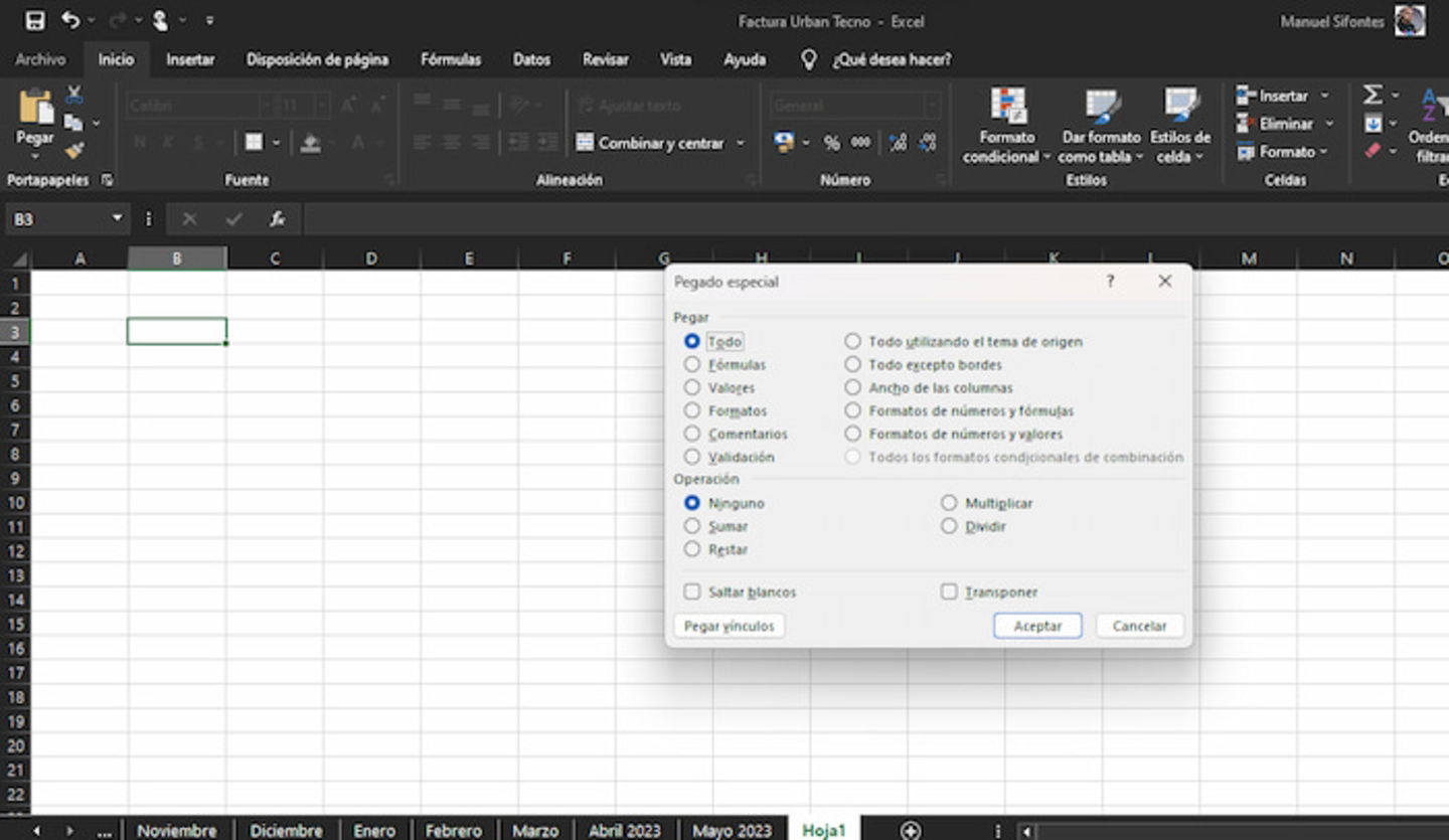 Además de los métodos clásicos de pegado, Excel cuenta con la opción de Pegado especial y que te permite configurar algunos aspectos adicionales