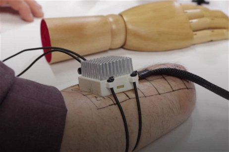 Revolución para las prótesis: este prototipo biónico transmite sensaciones térmicas