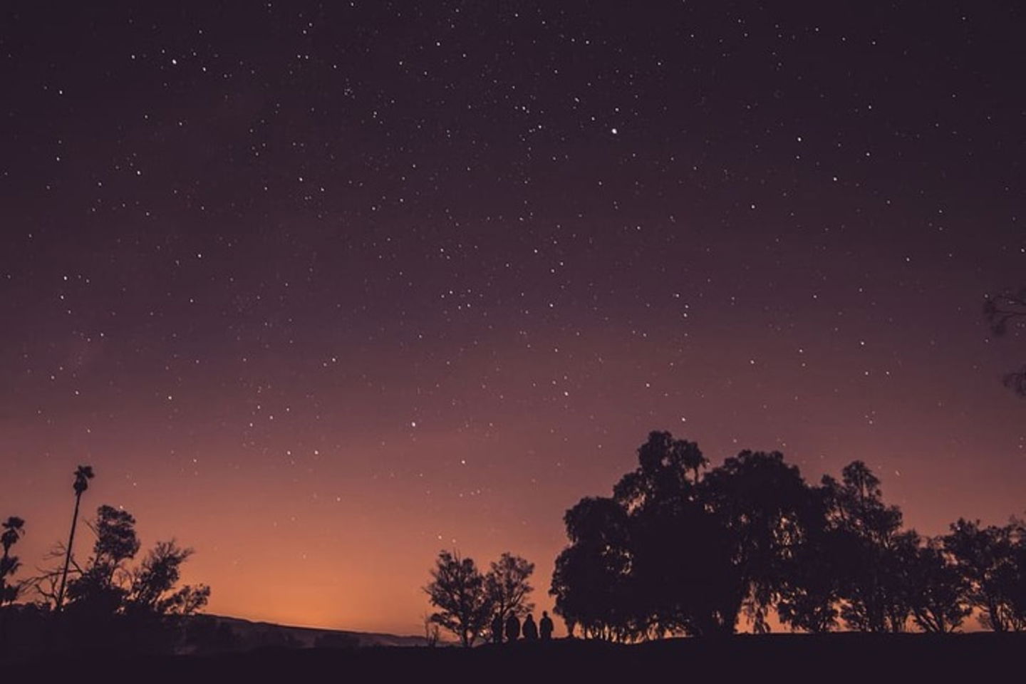 Qué son las enanas marrones y estrellas