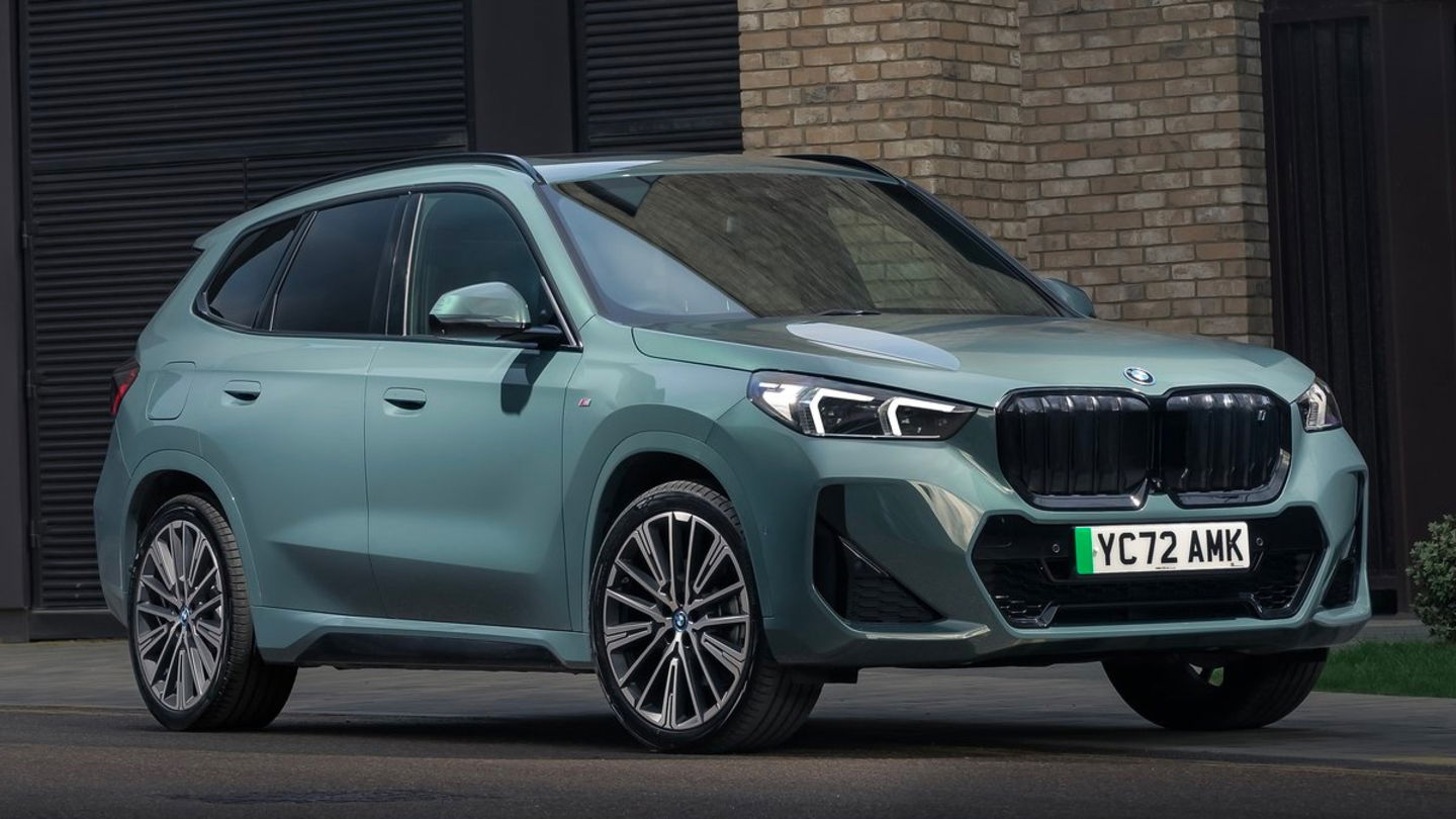 BMW iX1