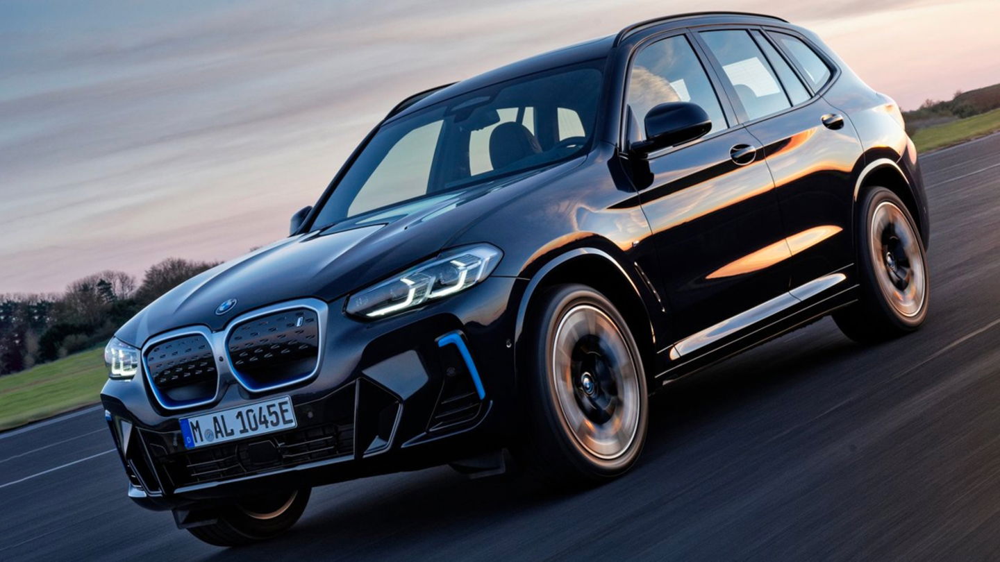 BMW iX3