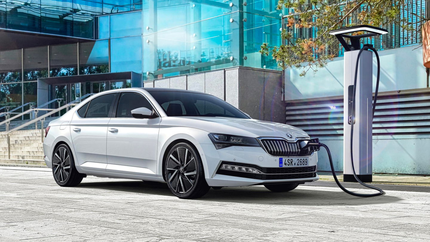 Skoda Superb iV P-HEV
