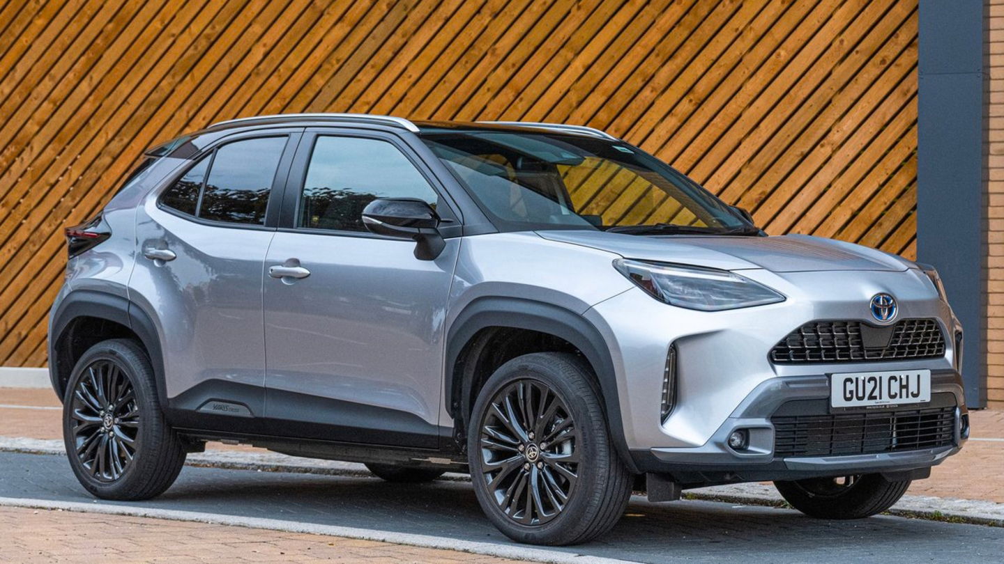 toyota yaris cross