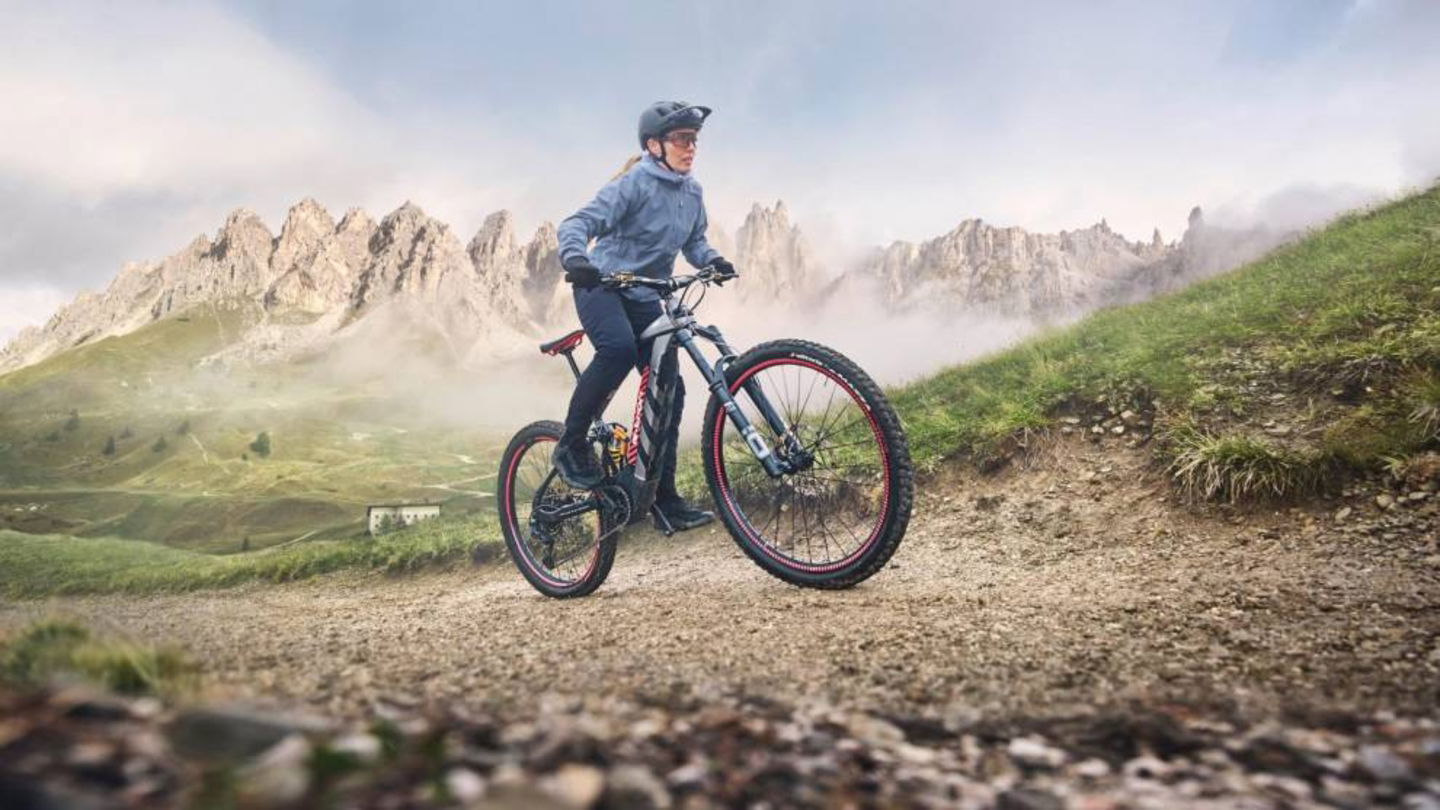 Las 13 marcas de coches y motos que han dado el salto al mercado de las bicicletas eléctricas