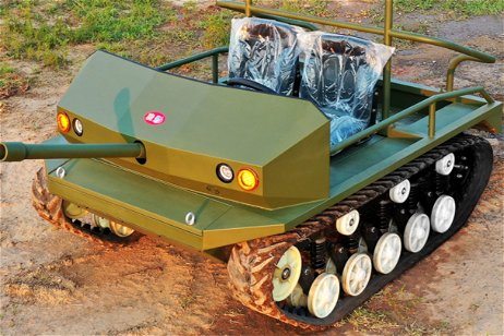 Ahora puedes tener un mini tanque en la puerta de tu casa: es eléctrico y tiene hasta un cañón simulado