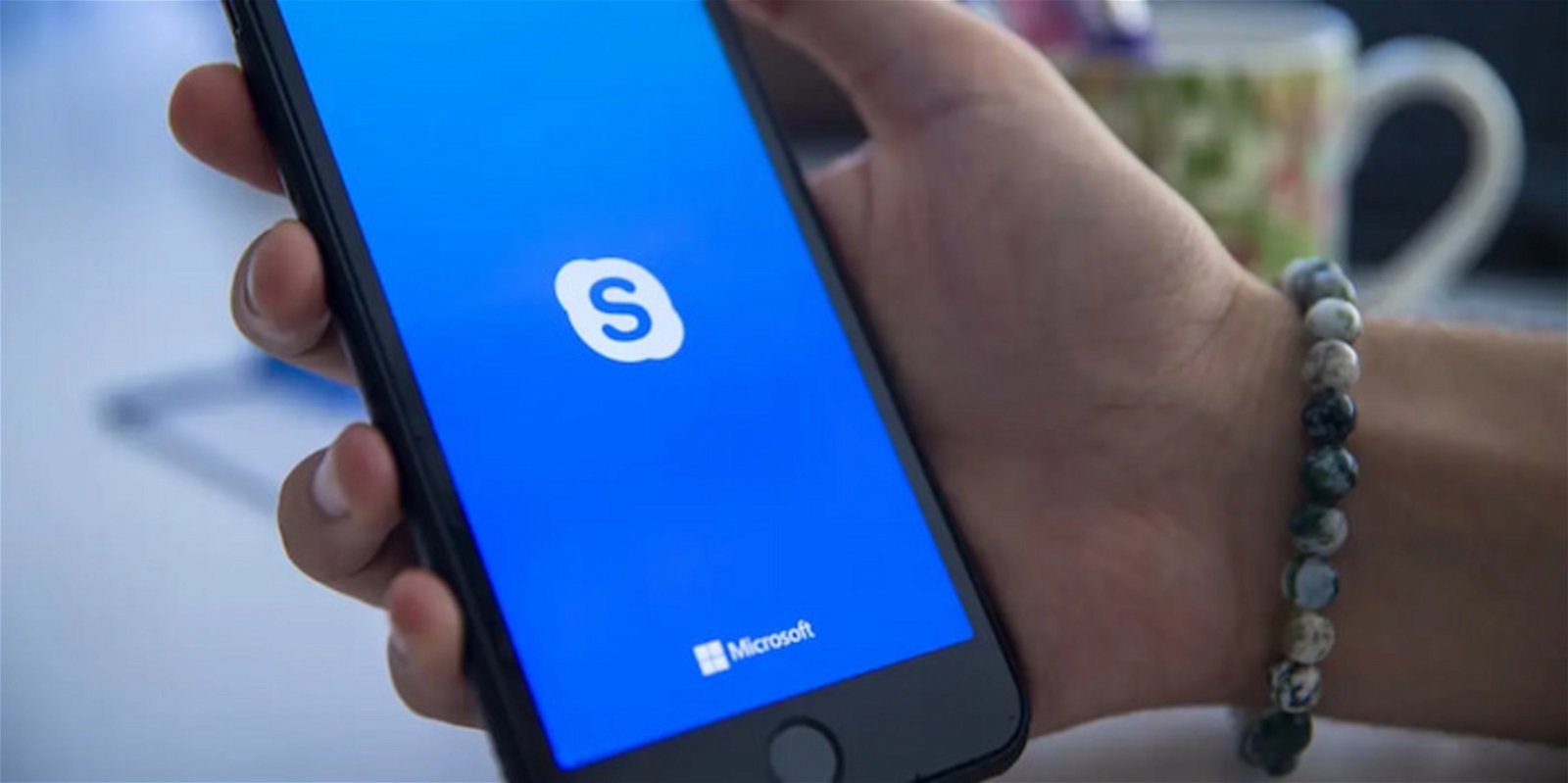 Si sueles usar Skype en su versión de app móvil, entonces debes seguir estos pasos para cambiar la contraseña de la cuenta