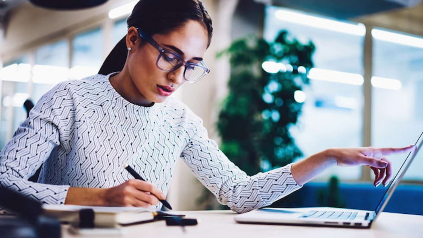 Microsoft ha creado algunos cursos que abarcan temas importantes y a los que puedes acceder de forma gratuita, gracias al SEPE