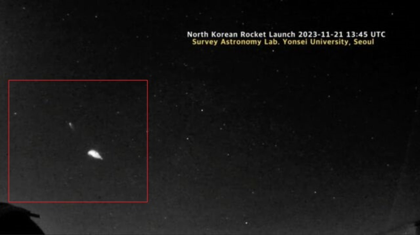 Corea del Norte lanza con éxito un satélite espía y luego hace explotar partes de este. Esta es la razón