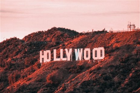 Acuerdo histórico en Hollywood: actores y guionistas frenan a la IA y consiguen sueldos dignos