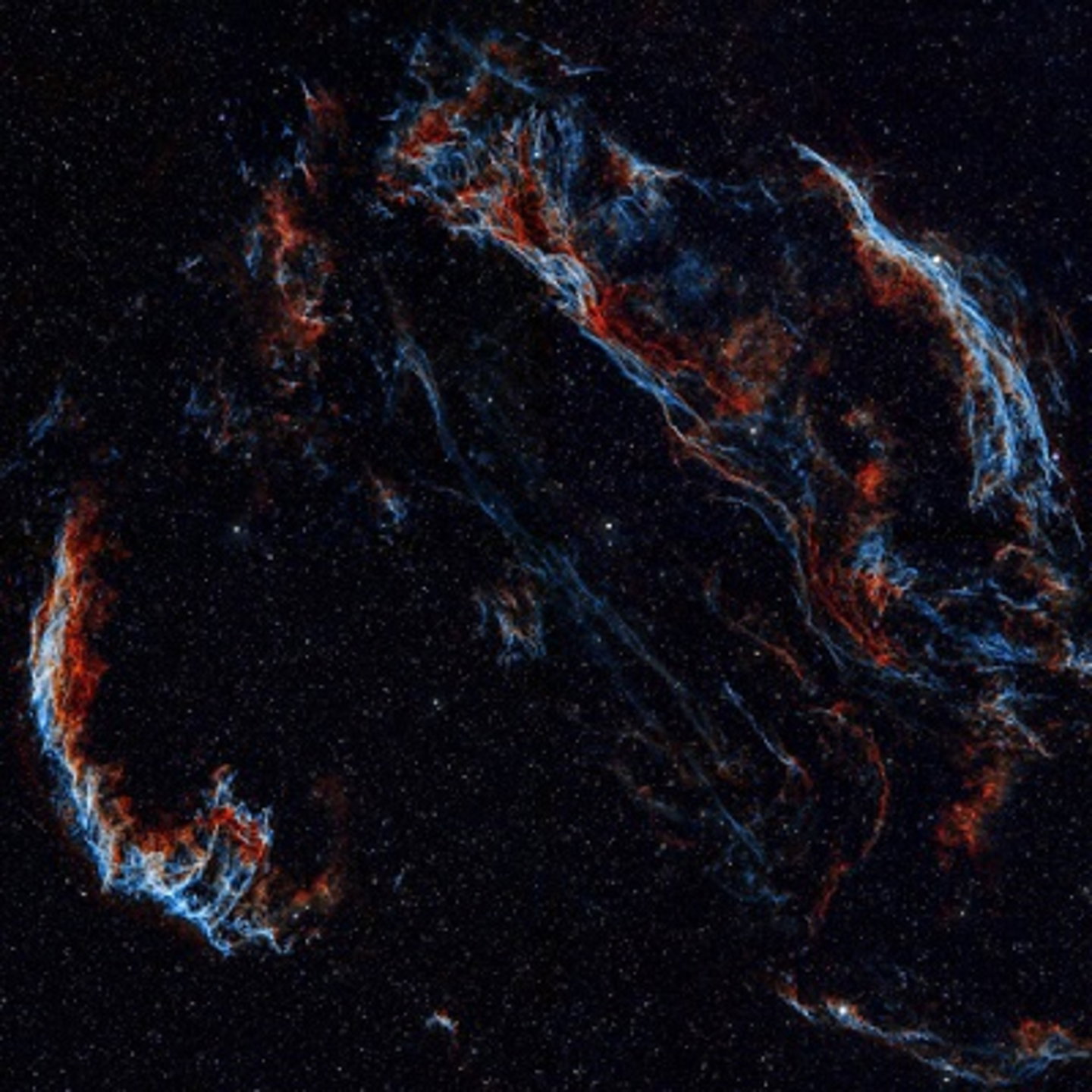 Una enorme explosión espacial que alumbró la Tierra: pasó de verdad y ocurrió por esta razón hace 10.000 años