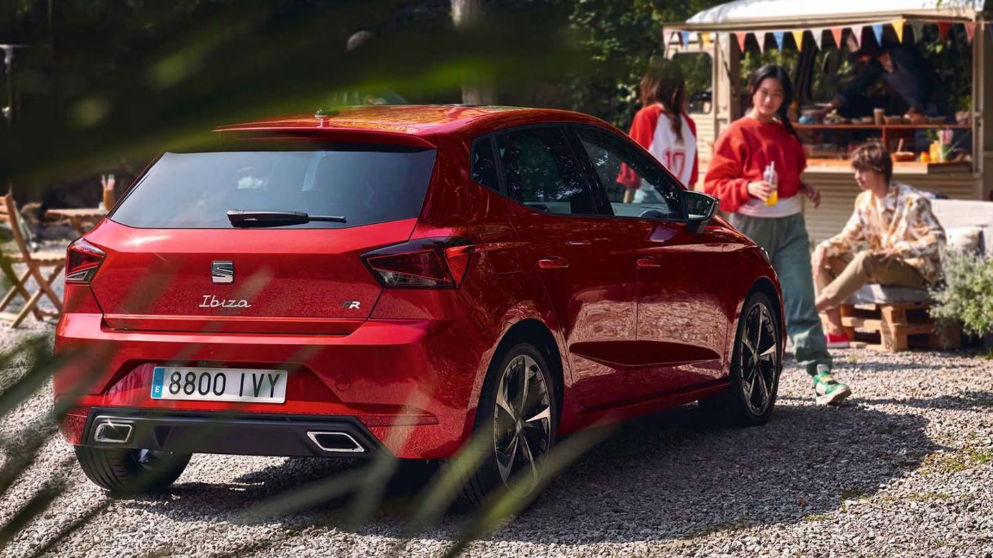 Otro coche compacto que puede hacer las veces de primer vehículo es el SEAT Ibiza.