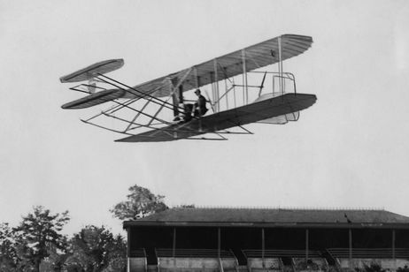 La NASA celebra el 120º aniversario del primer vuelo humano y sus consecuencias