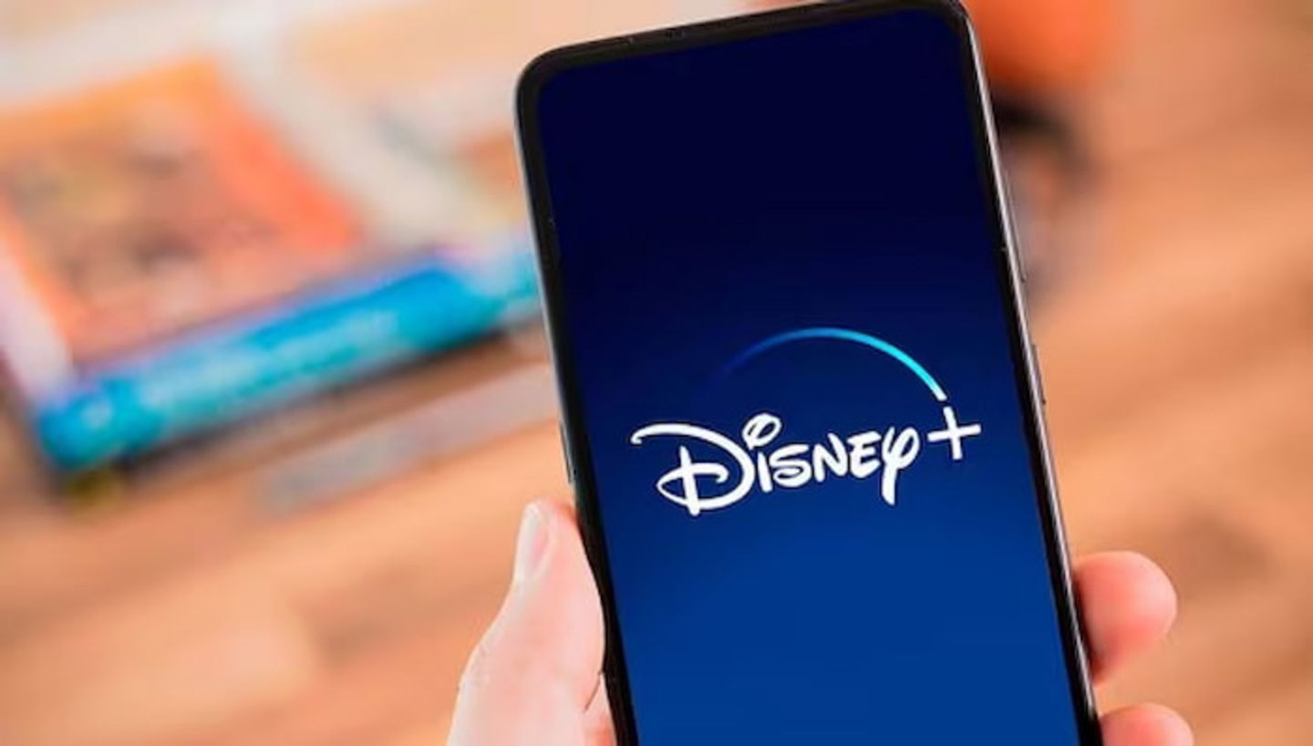 Siguiendo estos pasos podrás almacenar las descargar de Disney+ en la microSD