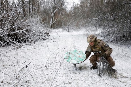 Un informe revela cómo Rusia obtiene servicios de Startlink para sus actividades militares en Ucrania