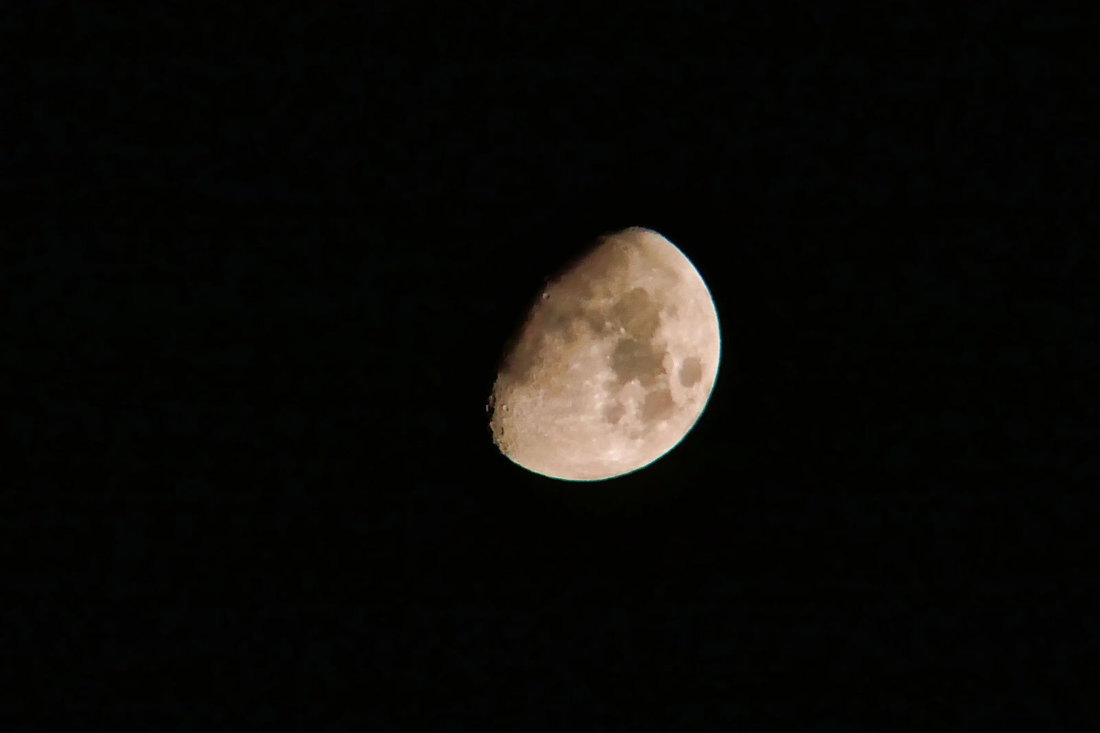 se-puede-llegar-a-la-luna-doblando-un-papel.jpg