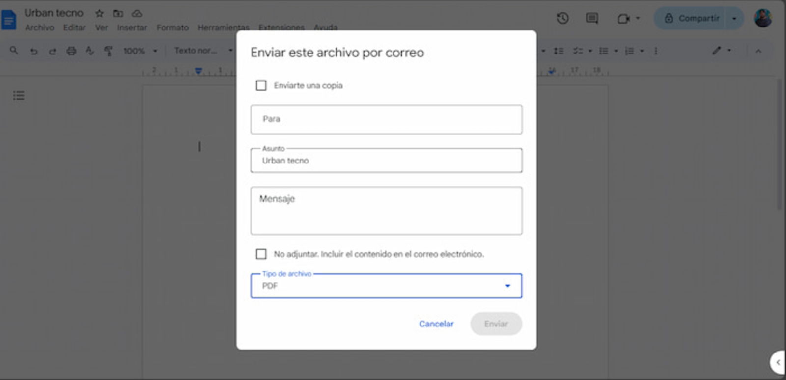 También puedes enviar el documento de Docs como un archivo PDF a algún contacto a través de correo electrónico