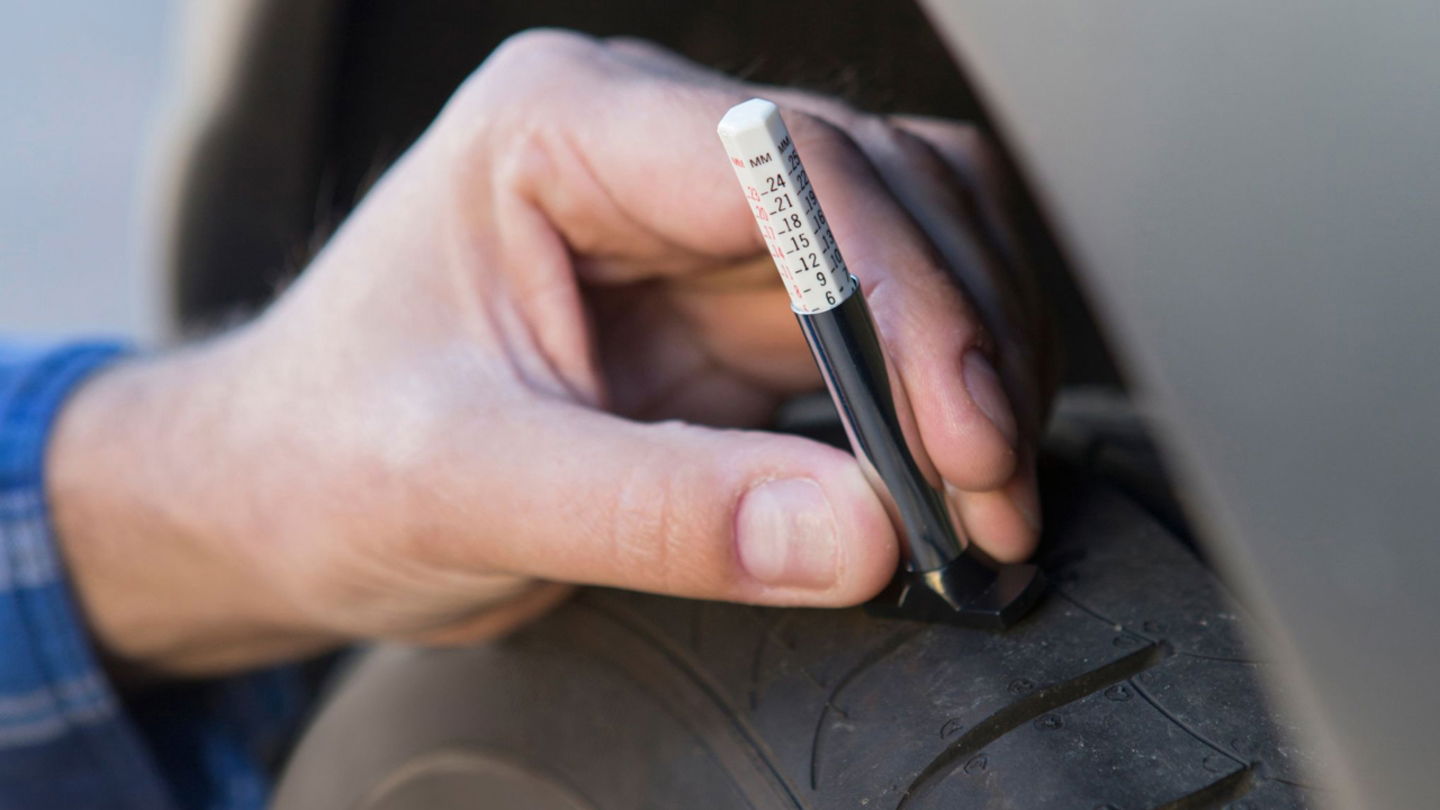 Tenemos que vigilar de forma habitual el estado del neumático para evitar más de un susto en carretera