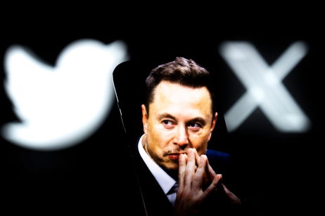 Elon Musk se salta la ley y consigue que las autoridades no eliminen videos de agresiones en X