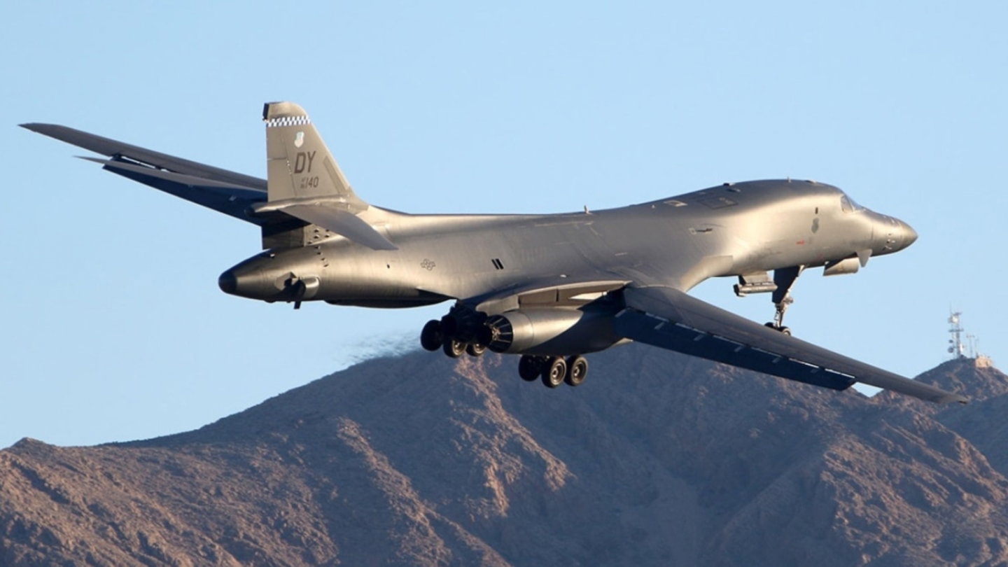 Rockwell B-1 Lancer bombardero