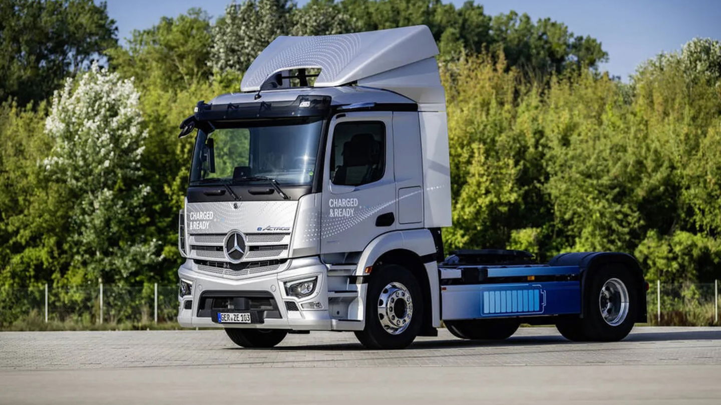 Encajar la autonomía y los tiempos de carga con los 'ciclos' y dinámicas del transporte profesional es la clave del éxito para los camiones eléctricos