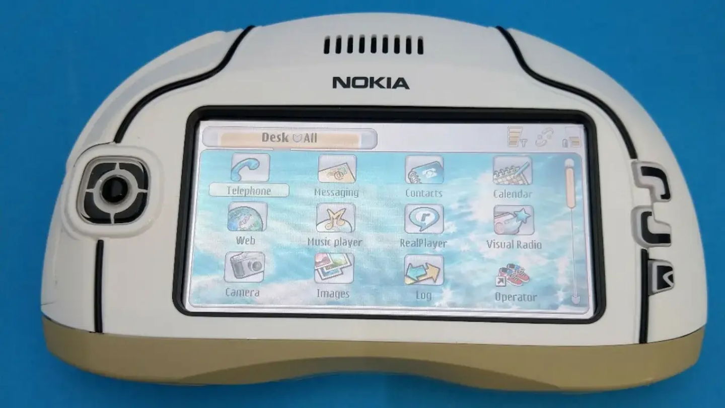 Imagen de un prototipo de Nokia 7700