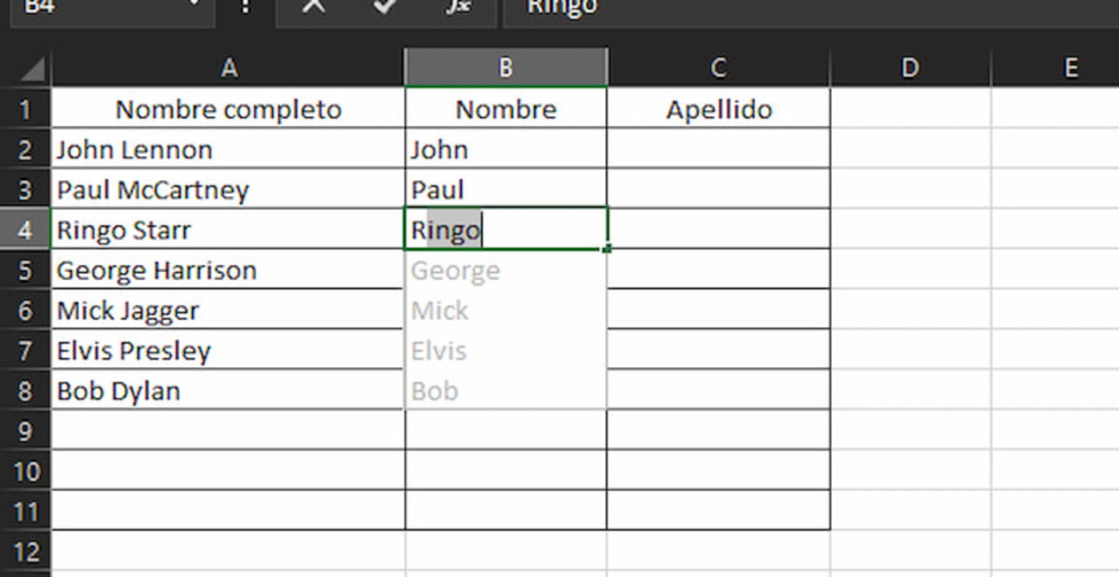 La función de autocompletado de Excel es ideal para reconocer patrones como nombre y apellido, permitiéndote ahorrar tiempo