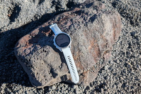 Hemos probado el Garmin Fénix 8 en Lanzarote: la aventura no ha hecho más que empezar