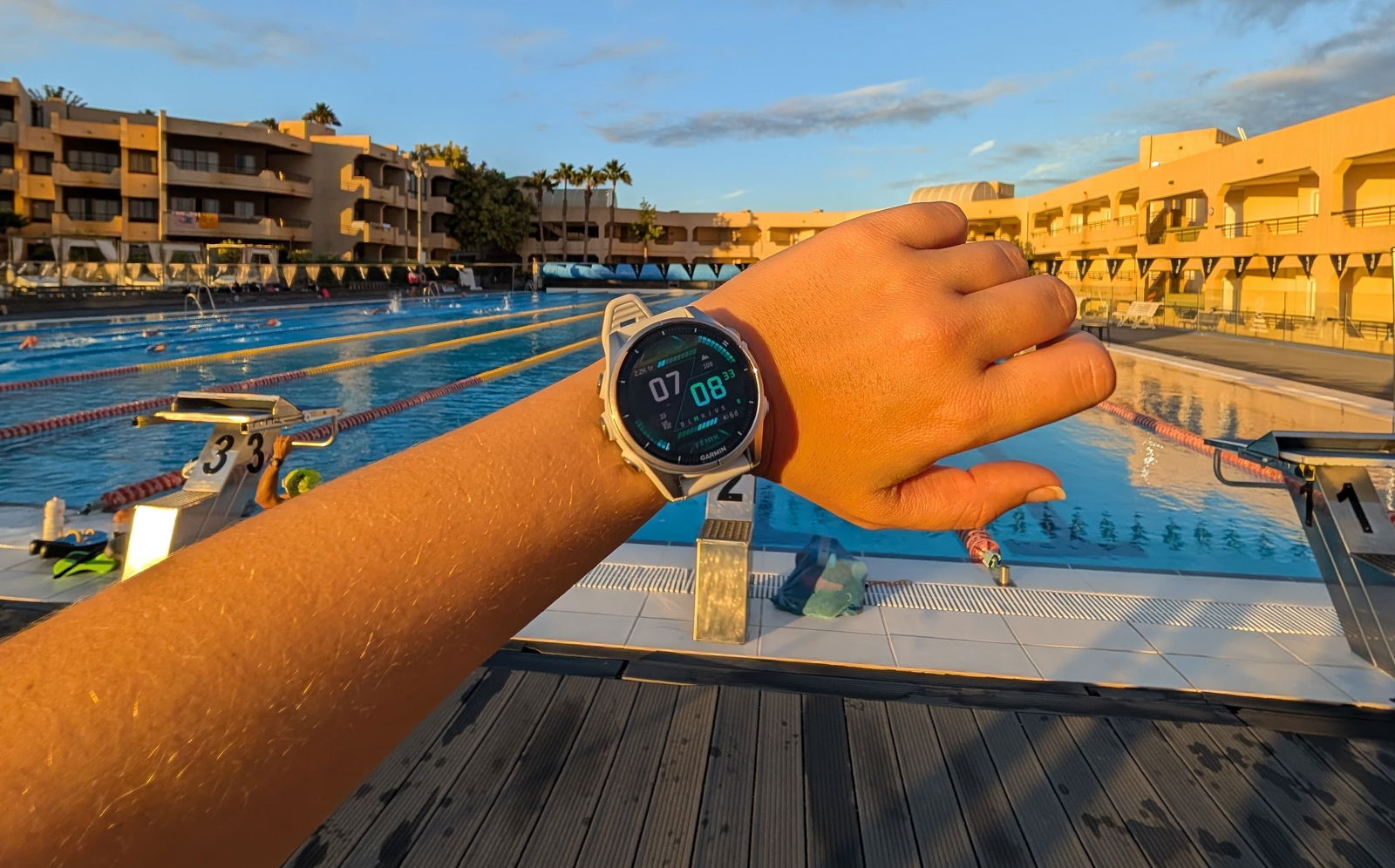 Hemos probado el Garmin Fénix 8 en Lanzarote: la aventura no ha hecho más que empezar