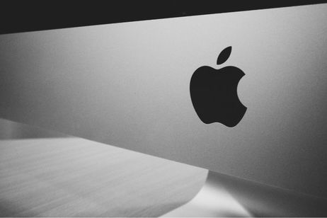 Apple está de nuevo en el punto de mira. El motivo es que habría impuesto normas ilegales a los trabajadores