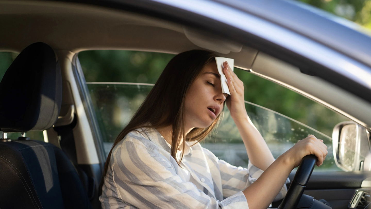 Un fallo en el aire acondicionado del coche en los meses de más calor puede ser una auténtica tortura