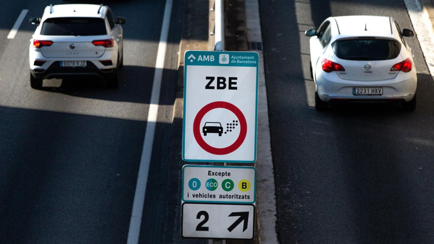 Madrid y Barcelona, por el volumen de población y de desplazamientos son las dos ciudades donde más conductores se ven afectados por los cambios en sus ZBE