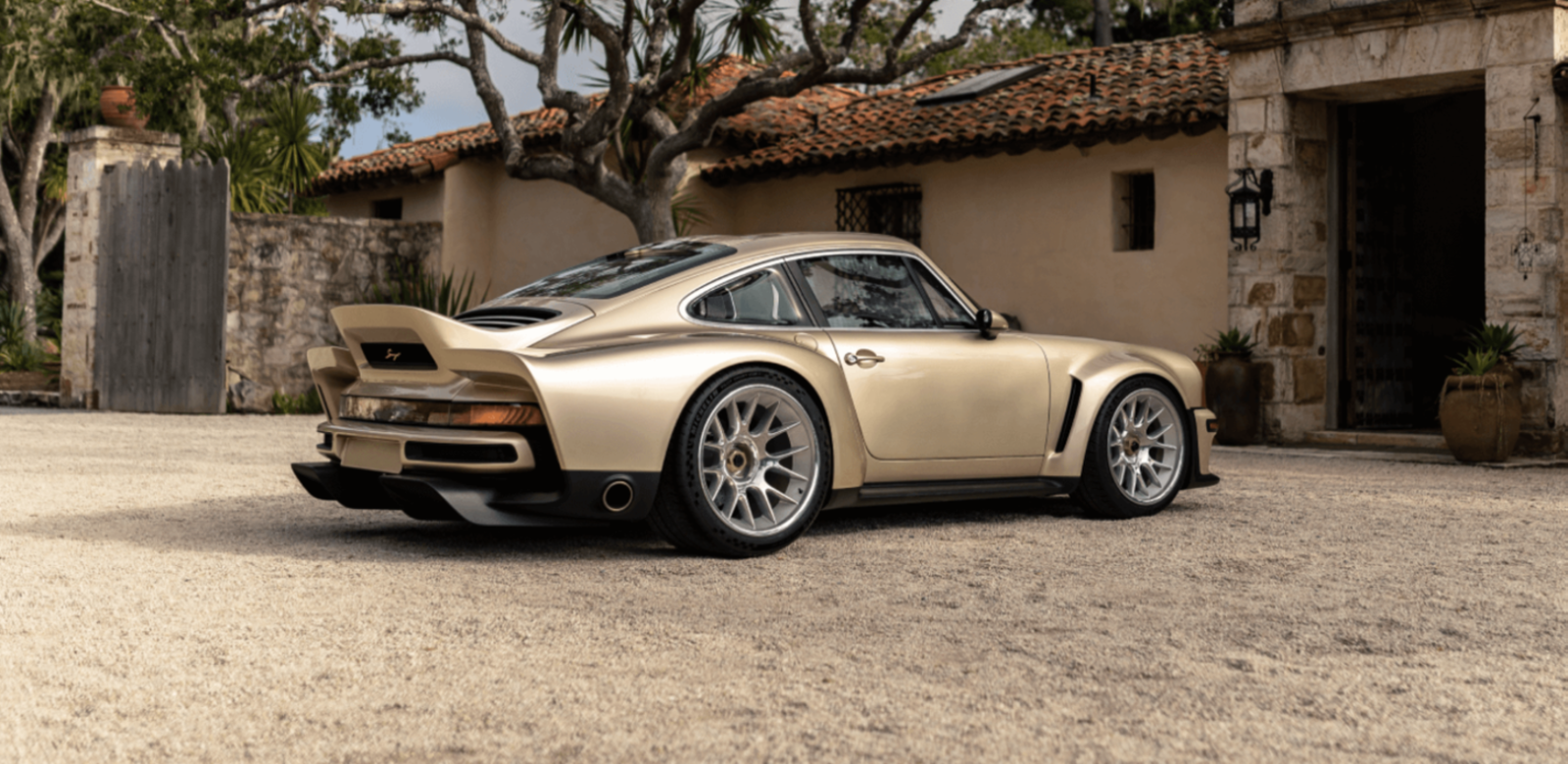 Porsche modificado por Singer Vehicle Design