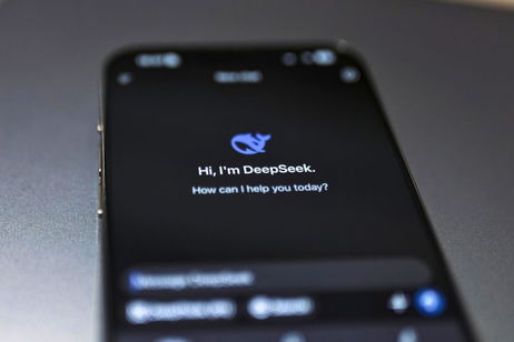 La aparición de DeepSeek tiene una consecuencia inesperada: ha aumentado la competencia entre China y Estados Unidos de esta forma