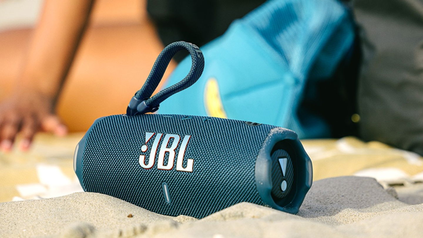 JBL Charge 6