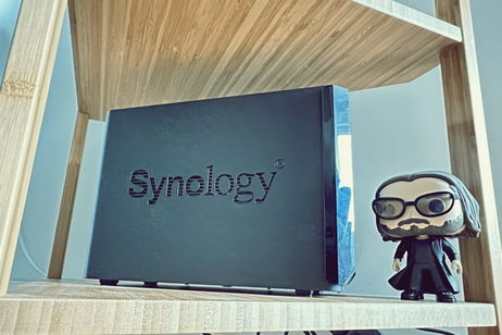 Tengo mi propio Netflix en casa y no pago suscripción: así es como utilizo el Synology DiskStation DS224+ para deshacerme de las dichosas nubes