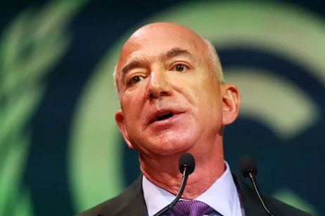 Jeff Bezos, CEO de Amazon, dice lo que piensa sobre la IA: "La inteligencia artificial lo es todo" Jeff Bezos, CEO de Amazon, dice lo que piensa sobre la IA: "La inteligencia artificial lo es todo"