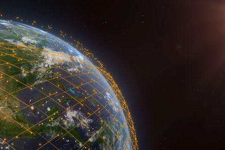 Esto es todo lo que sabemos sobre los satélites super secretos que Amazon quiere poner en órbita Esto es todo lo que sabemos sobre los satélites super secretos que Amazon quiere poner en órbita