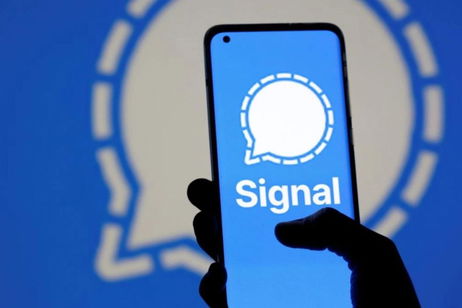 Trump y su equipo usan un clon de Signal que ha sido hackeado: el atacante no tardó más de 20 minutos en acceder a los datos Trump y su equipo usan un clon de Signal que ha sido hackeado: el atacante no tardó más de 20 minutos en acceder a los datos