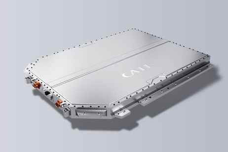 China vuelve a sorprender con su tecnología. Un fabricante de batería presenta su nuevo modelo "sin fuego, sin explosiones"