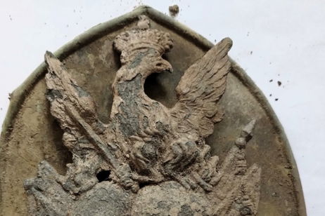 Encuentran un águila de bronce de hace 300 años: nos cuenta la historia de Polonia