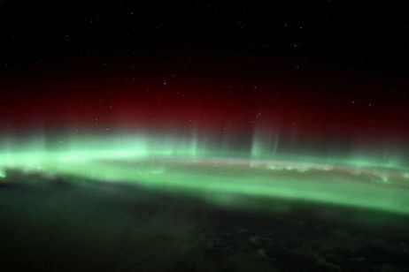 Nunca has visto una aurora boreal como esta: una danza cósmica despierta sobre nuestro planeta Nunca has visto una aurora boreal como esta: una danza cósmica despierta sobre nuestro planeta