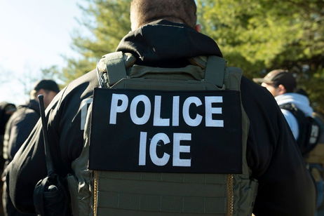 El Servicio de Inmigración de Estados Unidos tiene un «truco» para identificar a las personas: una app de reconocimiento facial
